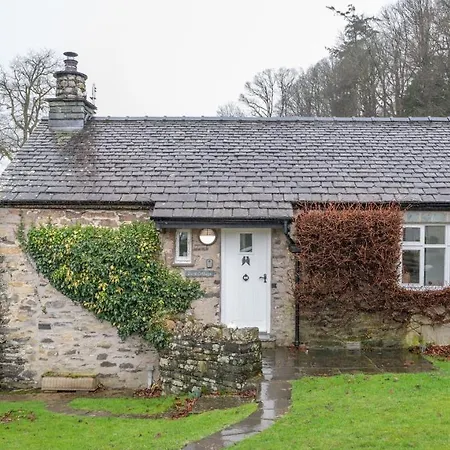 Holiday home Dove *